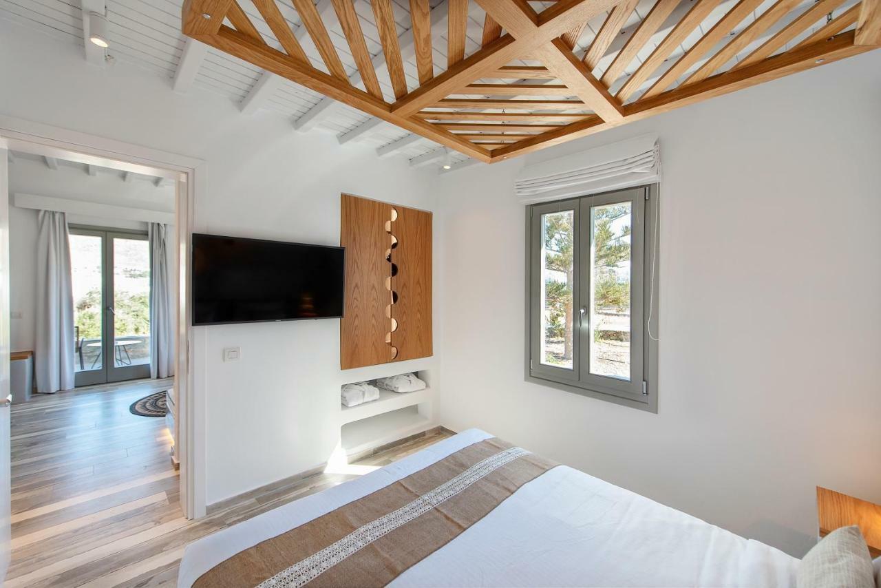 Osom Resort Ornos  Eksteriør billede